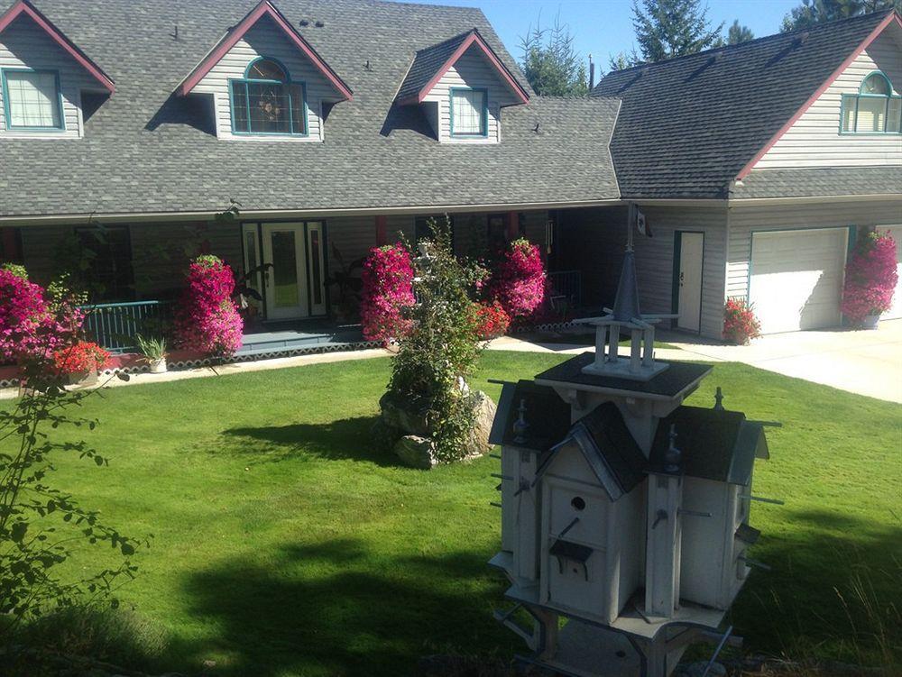 Eagle'S Nest B&B Lake Country Екстер'єр фото